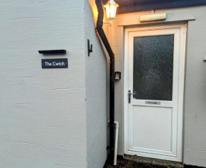The Cwtch Flat at The Lodge by Cefn Tilla